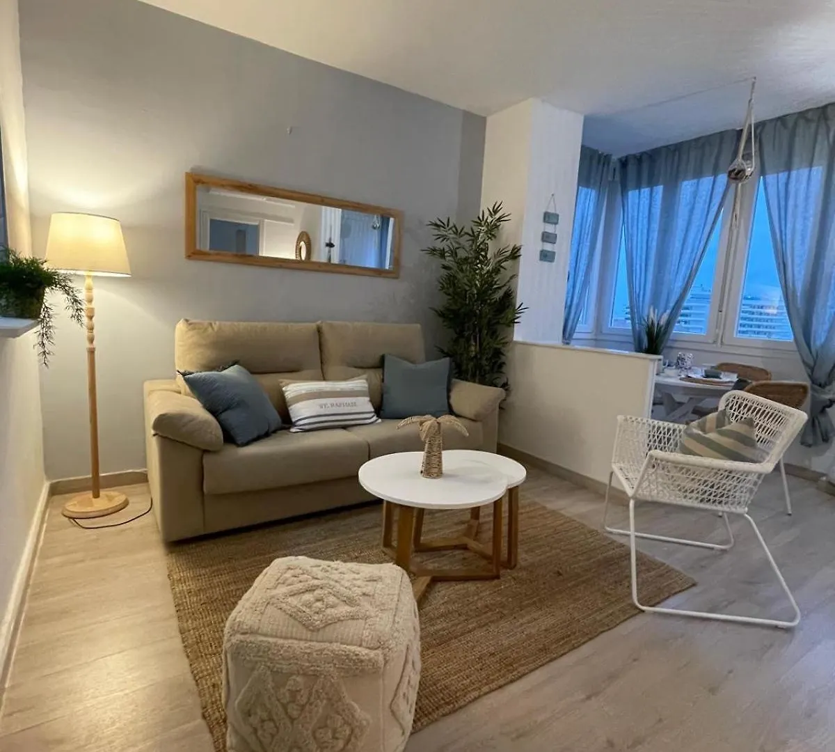 Alma De Duna Precious Sea View Apartment Torremolinos Centre La Nogalera 0*,  스페인